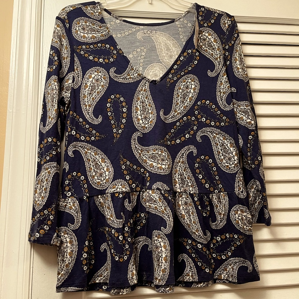 Loft Paisley V neck Top